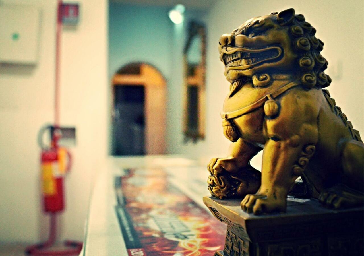Roman Place Luaran gambar
